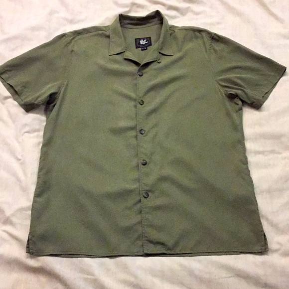 Pull&Bear Short Sleeve Resort Shirt - Picture 1 of 7